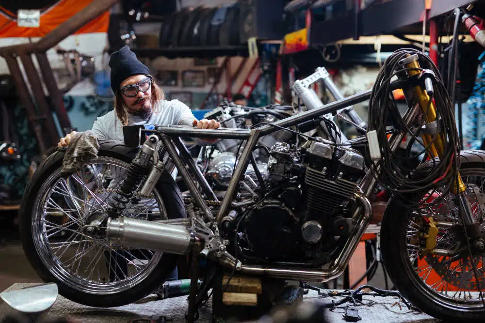 Motor Custom Indonesia, Karya Bengkel yang Mengubah Mesin Menjadi Identitas
